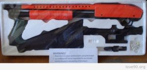 Дробовик с пластмасовыми пульками.Игрушка 90-х