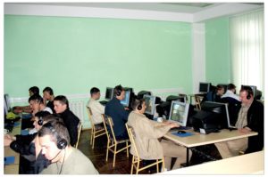 Компьютерные клубы девяностых.